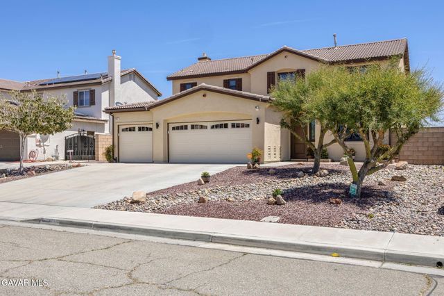 2342 Newberry Street, Rosamond, CA 93560