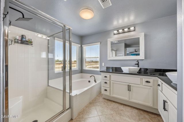 2342 Newberry Street, Rosamond, CA 93560