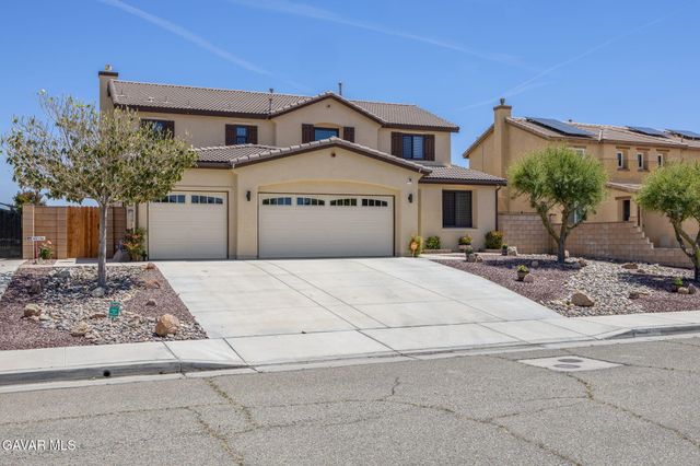 2342 Newberry Street, Rosamond, CA 93560
