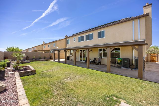 2342 Newberry Street, Rosamond, CA 93560