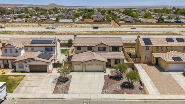 2342 Newberry Street, Rosamond, CA 93560
