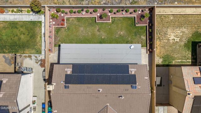 2342 Newberry Street, Rosamond, CA 93560