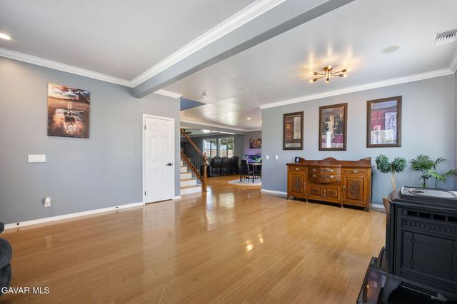 2342 Newberry Street, Rosamond, CA 93560