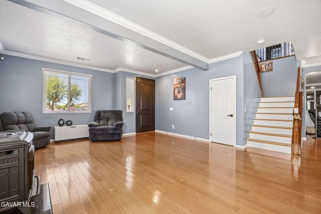 2342 Newberry Street, Rosamond, CA 93560