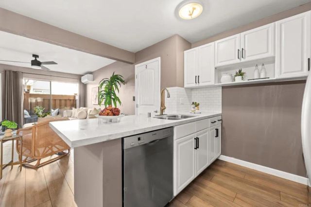 3549 Castle Glen Drive 117, San Diego, CA 92123