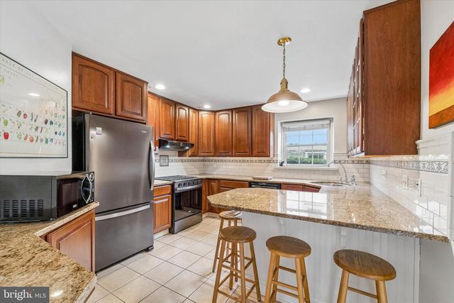 8331 HIGH SCHOOL RD, Elkins Park, PA 19027