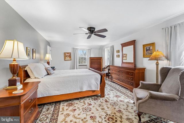 8331 HIGH SCHOOL RD, Elkins Park, PA 19027