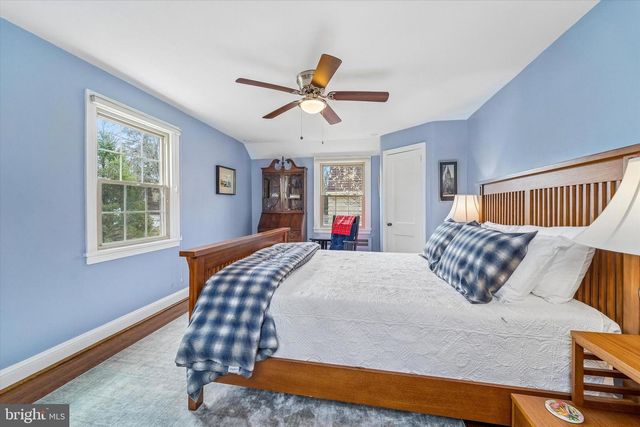 8331 HIGH SCHOOL RD, Elkins Park, PA 19027