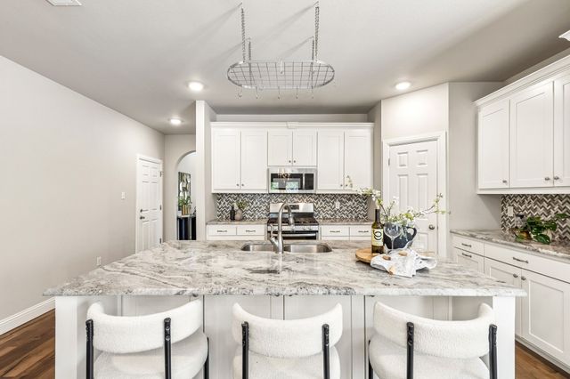 115 Elm Lane, Roanoke, TX 76262