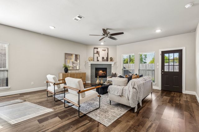 115 Elm Lane, Roanoke, TX 76262