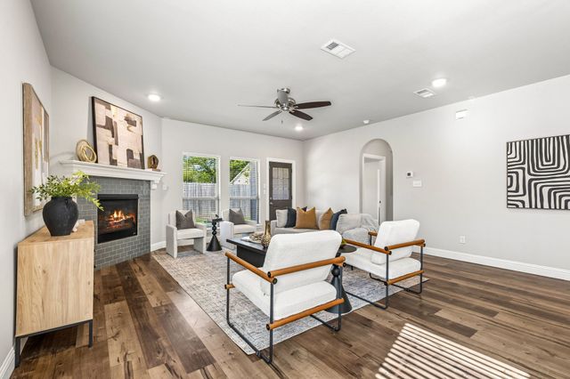 115 Elm Lane, Roanoke, TX 76262