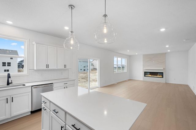 603 Jandel Avenue NE, Hanover, MN 55341