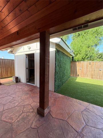 2648 Carmen Drive, Grand Prairie, TX 75052