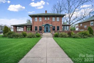 128 W Thomas Street, Salisbury, NC 28144