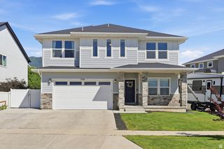 2104 E HERITAGE DR, Spanish Fork, UT 84660