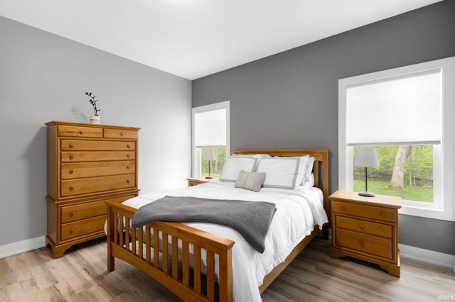 4376 Garden Oak Drive, South Bend, IN 46628