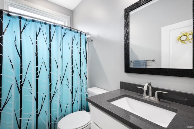 4376 Garden Oak Drive, South Bend, IN 46628