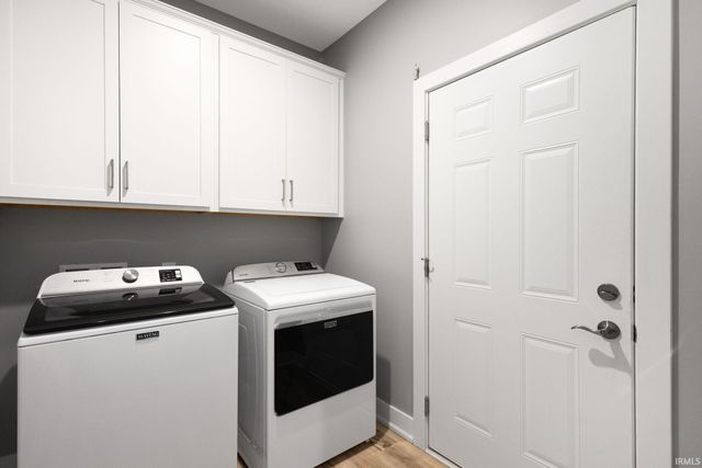 4376 Garden Oak Drive, South Bend, IN 46628