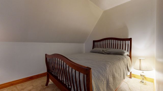 976 North Avenue, Burlington, VT 05408