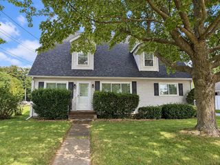 976 North Avenue, Burlington, VT 05408