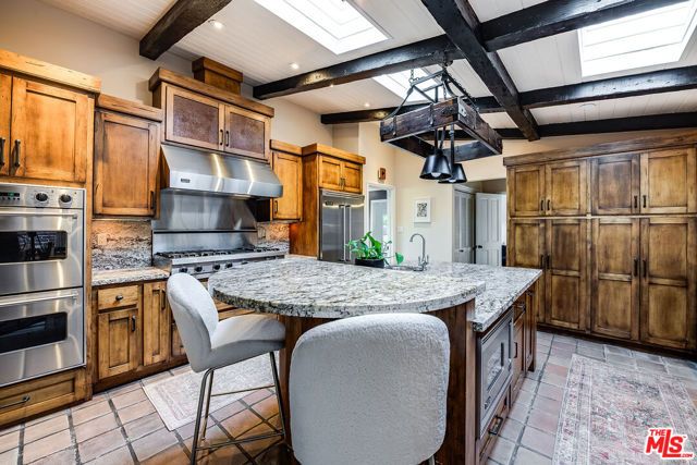 12966 Galewood Street, Studio City (los Angeles), CA 91604