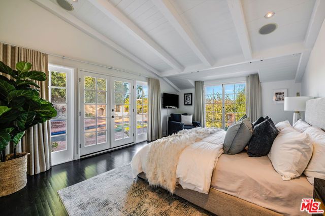 12966 Galewood Street, Studio City (los Angeles), CA 91604