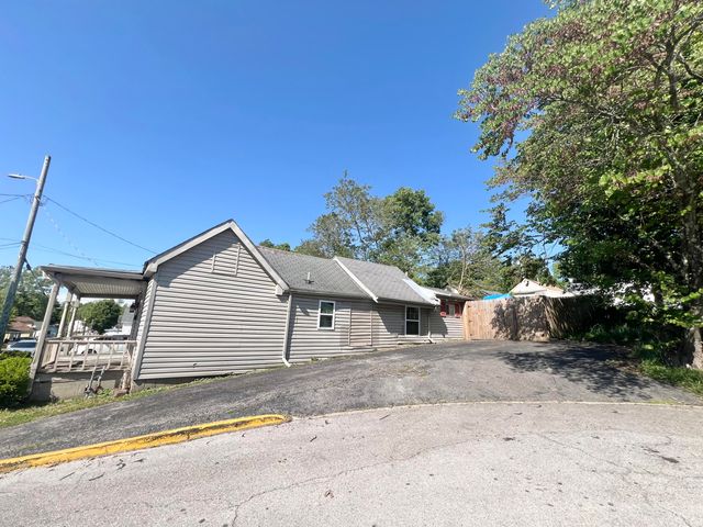 870 Lylesville Street, Paris, KY 40361