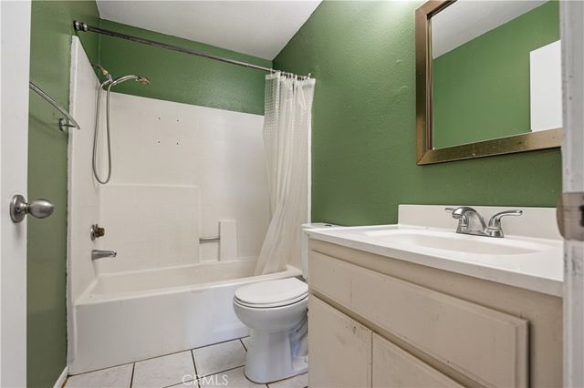 2507 E 15th Street 109, Long Beach, CA 90804