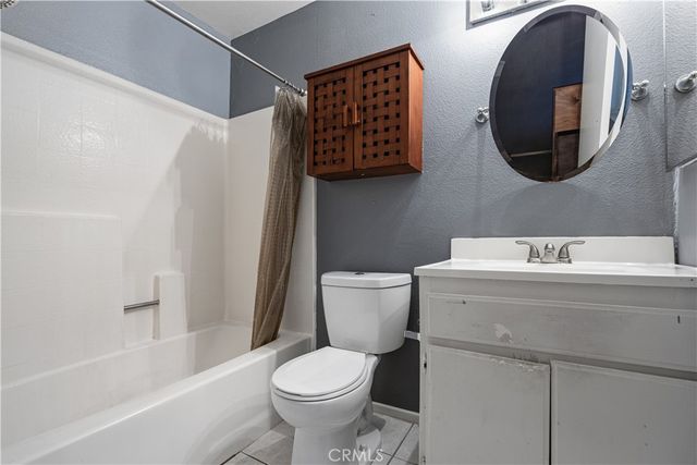 2507 E 15th Street 109, Long Beach, CA 90804