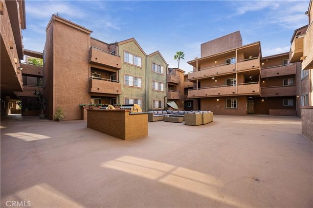 2507 E 15th Street 109, Long Beach, CA 90804