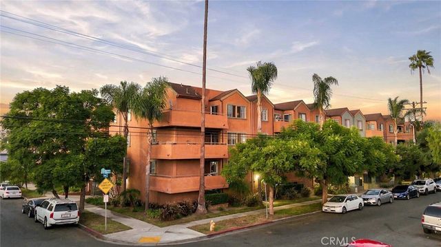 2507 E 15th Street 109, Long Beach, CA 90804