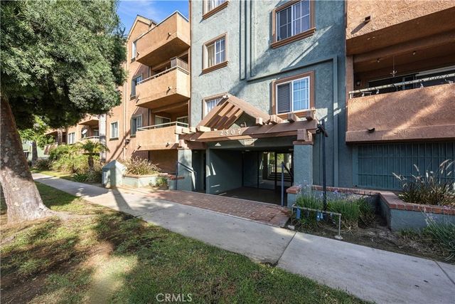 2507 E 15th Street 109, Long Beach, CA 90804