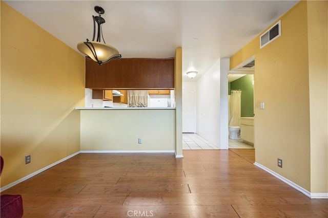 2507 E 15th Street 109, Long Beach, CA 90804