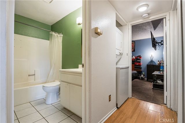 2507 E 15th Street 109, Long Beach, CA 90804