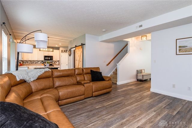 2261 Girard Lane, Troy, OH 45373