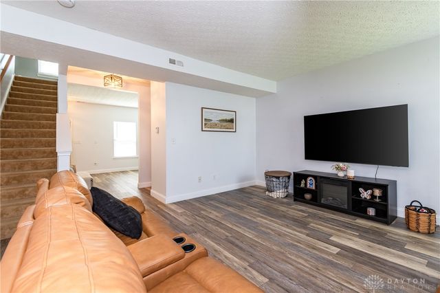 2261 Girard Lane, Troy, OH 45373