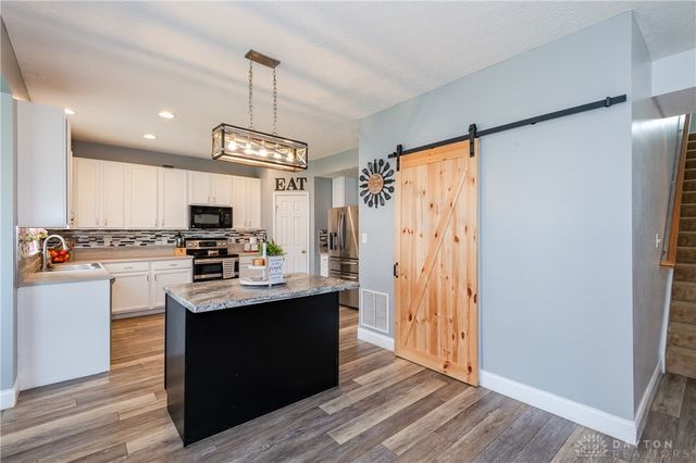 2261 Girard Lane, Troy, OH 45373