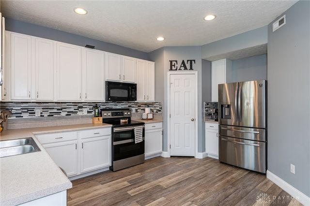 2261 Girard Lane, Troy, OH 45373