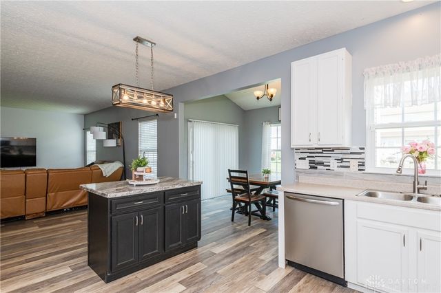 2261 Girard Lane, Troy, OH 45373
