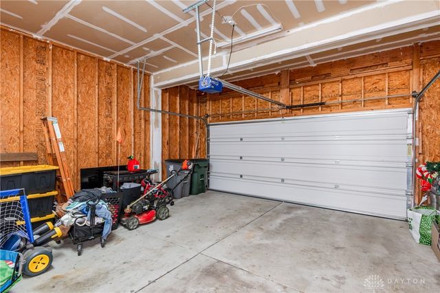 2261 Girard Lane, Troy, OH 45373