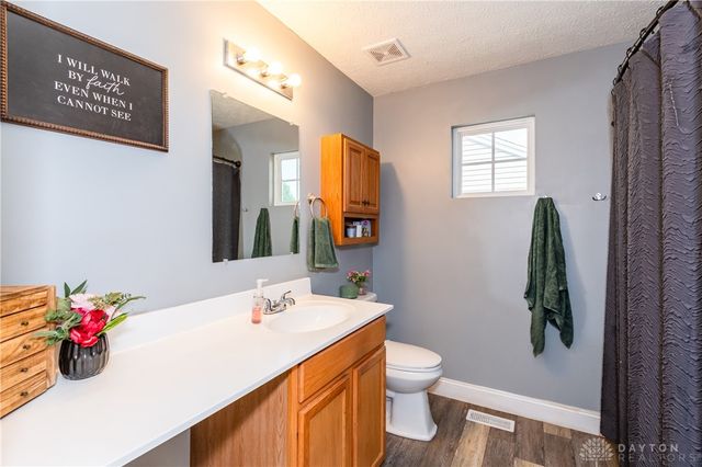 2261 Girard Lane, Troy, OH 45373