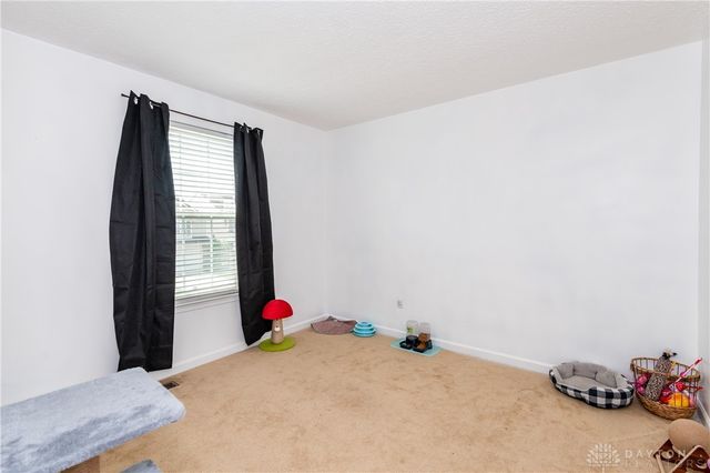 2261 Girard Lane, Troy, OH 45373