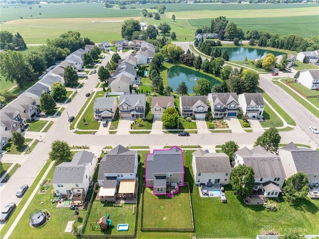 2261 Girard Lane, Troy, OH 45373