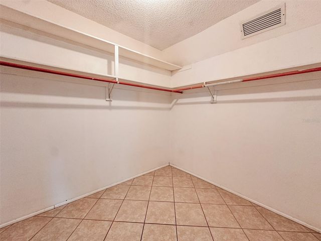 1444 STRADA D ARGENTO, Venice, FL 34292