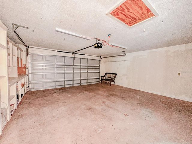 1444 STRADA D ARGENTO, Venice, FL 34292