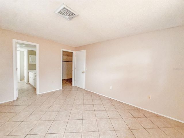 1444 STRADA D ARGENTO, Venice, FL 34292