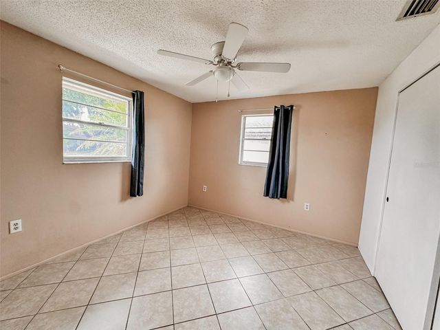 1444 STRADA D ARGENTO, Venice, FL 34292