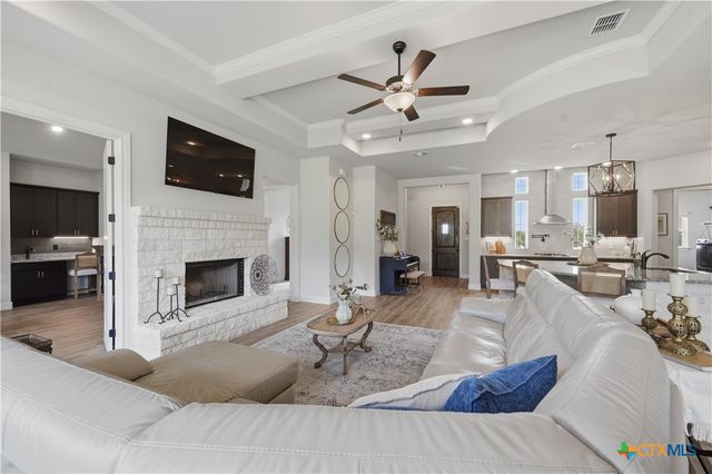 212 High Point Circle, Spring Branch, TX 78070
