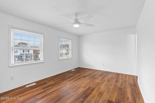 108 Villa Drive, Jacksonville, NC 28546