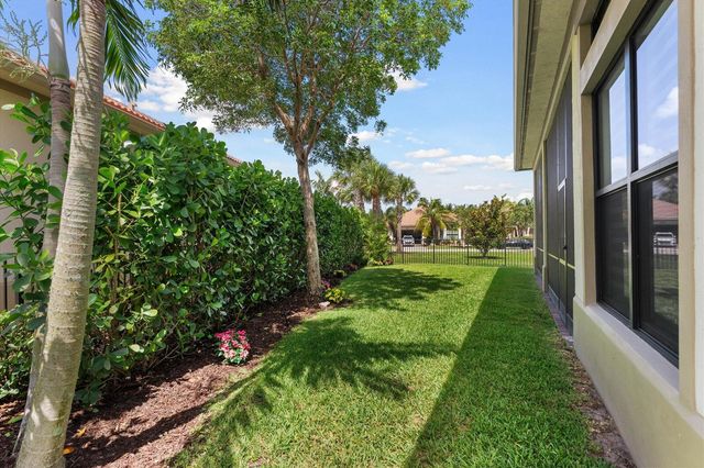 12110 KALMAR Circle N, Parkland, FL 33076
